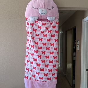 Lightly used happy napper